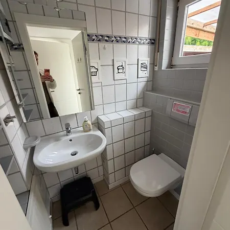Kuestenbude Strandmuschel بيت للعطل *